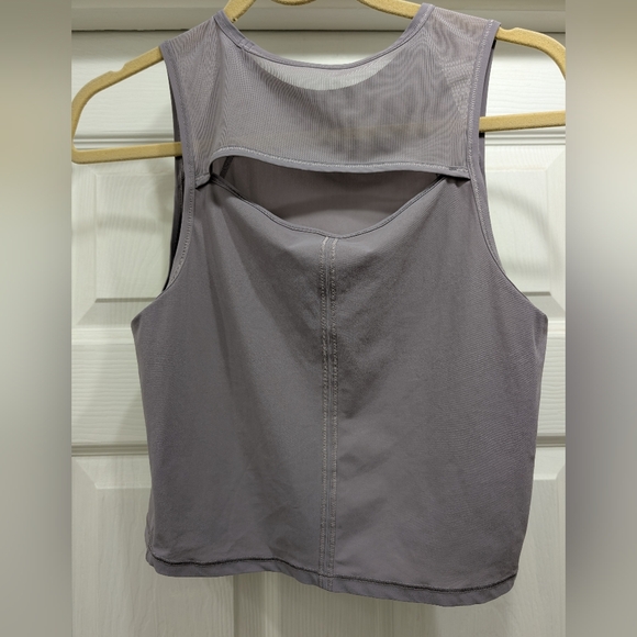 Lululemon Sculpt Tank Sz 6 – Cropped – Violet Verbena – Like New - Picture 4 of 8